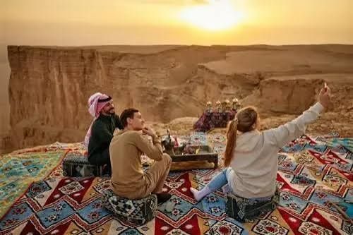 Saudi Arabia Trips Guide: Discover Historic Landmarks, Desert Landscapes, and Cultural Heritage