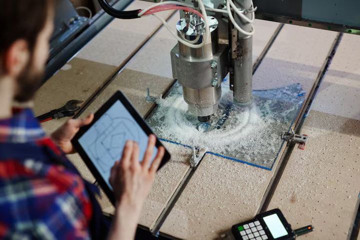 CNC Machinery Technology Guide: Discover Modern Manufacturing Tools and Industry Basics