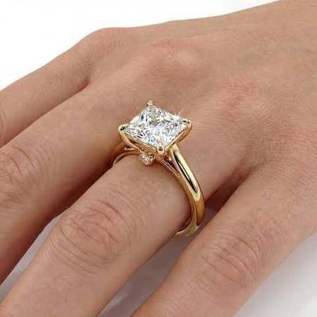 Diamond Ring Guide: Understanding Styles, Settings, and Everyday Wear Options