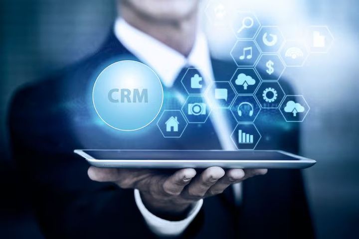 CRM Tools Guide: Understanding Features, Benefits, and Business Use Cases