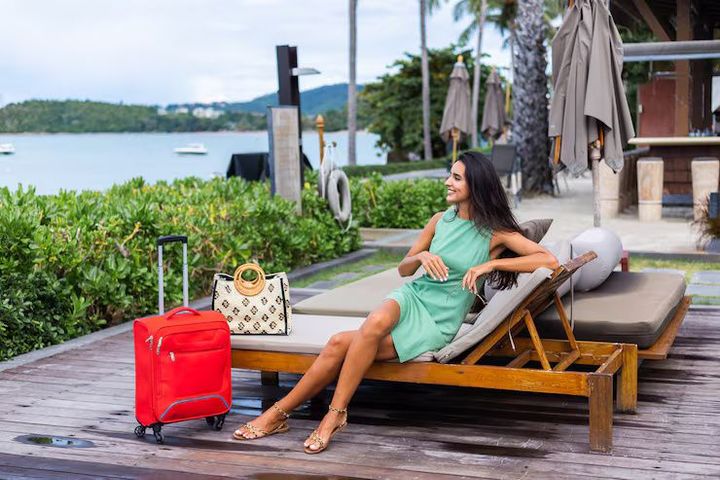 Bora Bora Luxury Stays: Complete Guide to Overwater Villas and Island Resorts