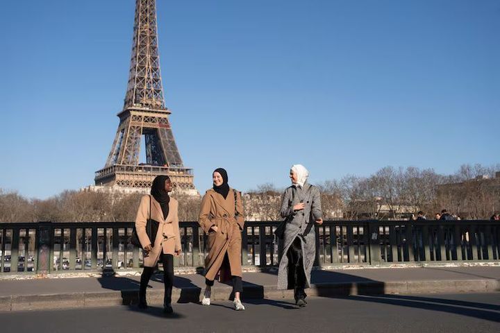 Paris Cultural Landmarks Guide: Explore Historic Sites, Museums, and Artistic Heritage