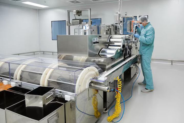 Industrial Machine Production: Complete Guide to Manufacturing Basics and Processes