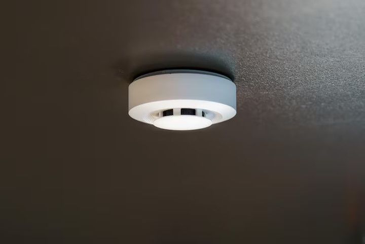 Motion Detection with PIR Sensors: Complete Guide to How Passive Infrared Sensors Work